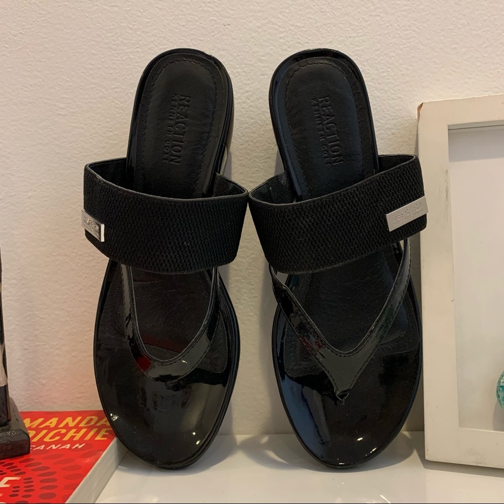 Kenneth Cole Wedge Sandals 🖤 - Picture 3 of 5